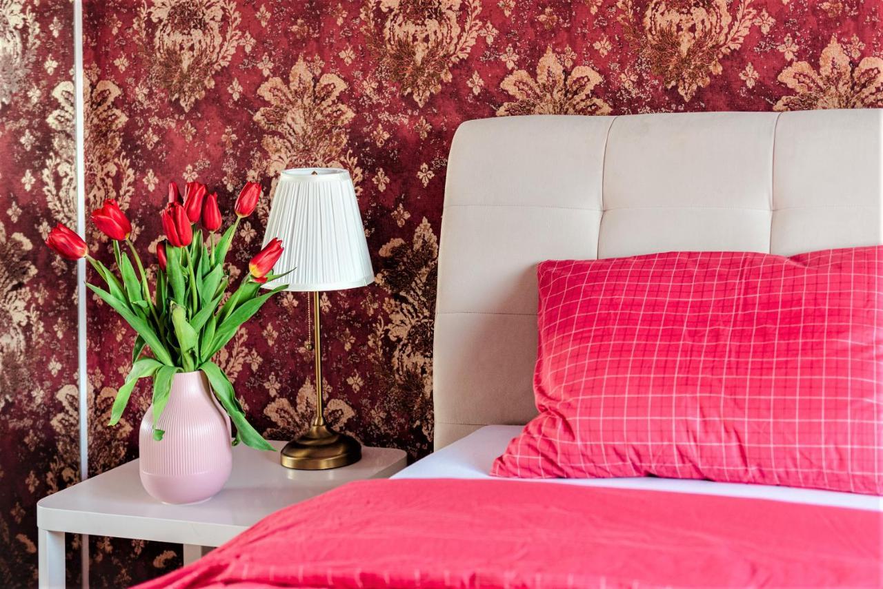 Parliament Marriott Unirii Square 5 Bedrooms Luxury Apartment Old Town Бухарест Экстерьер фото