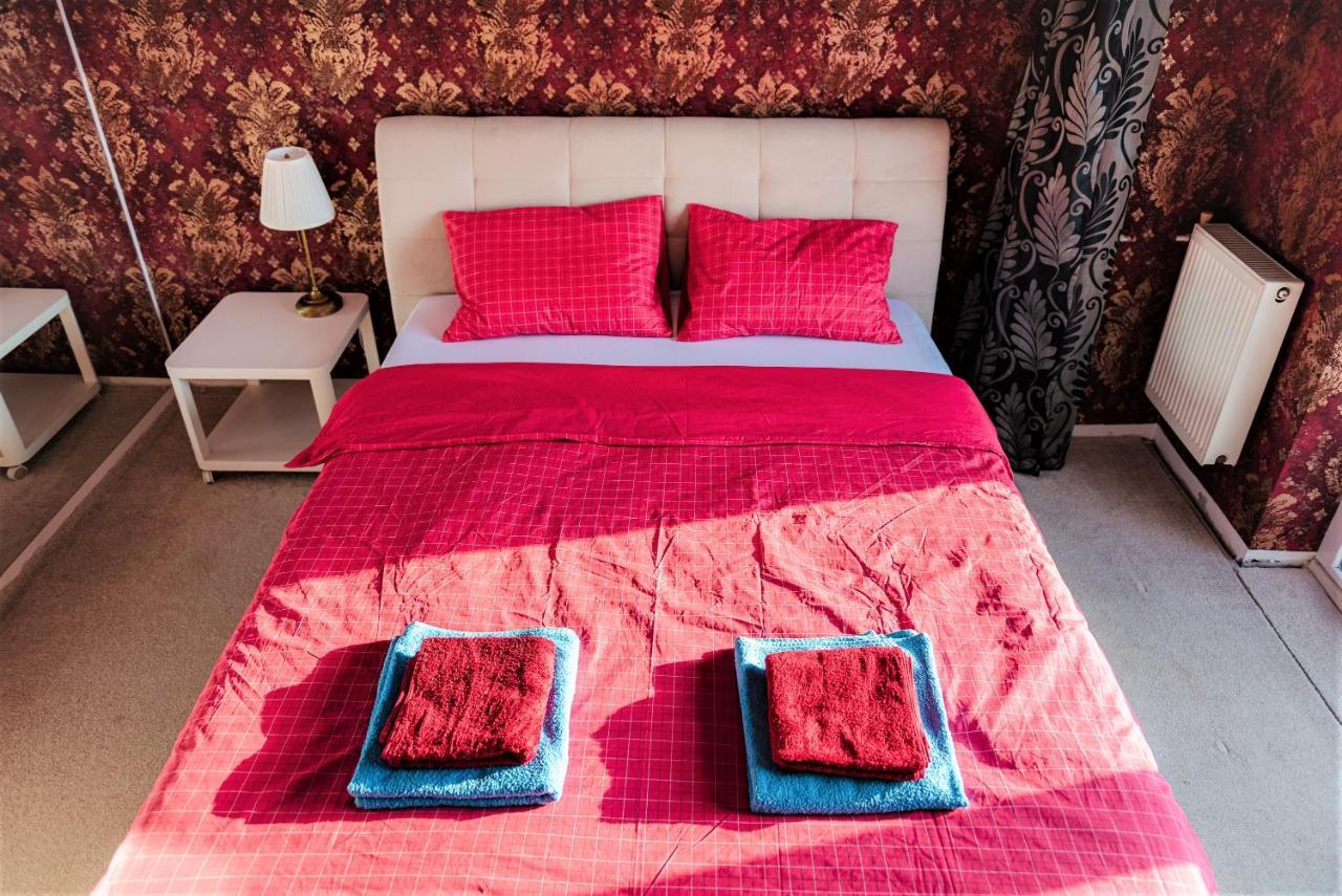 Parliament Marriott Unirii Square 5 Bedrooms Luxury Apartment Old Town Бухарест Экстерьер фото