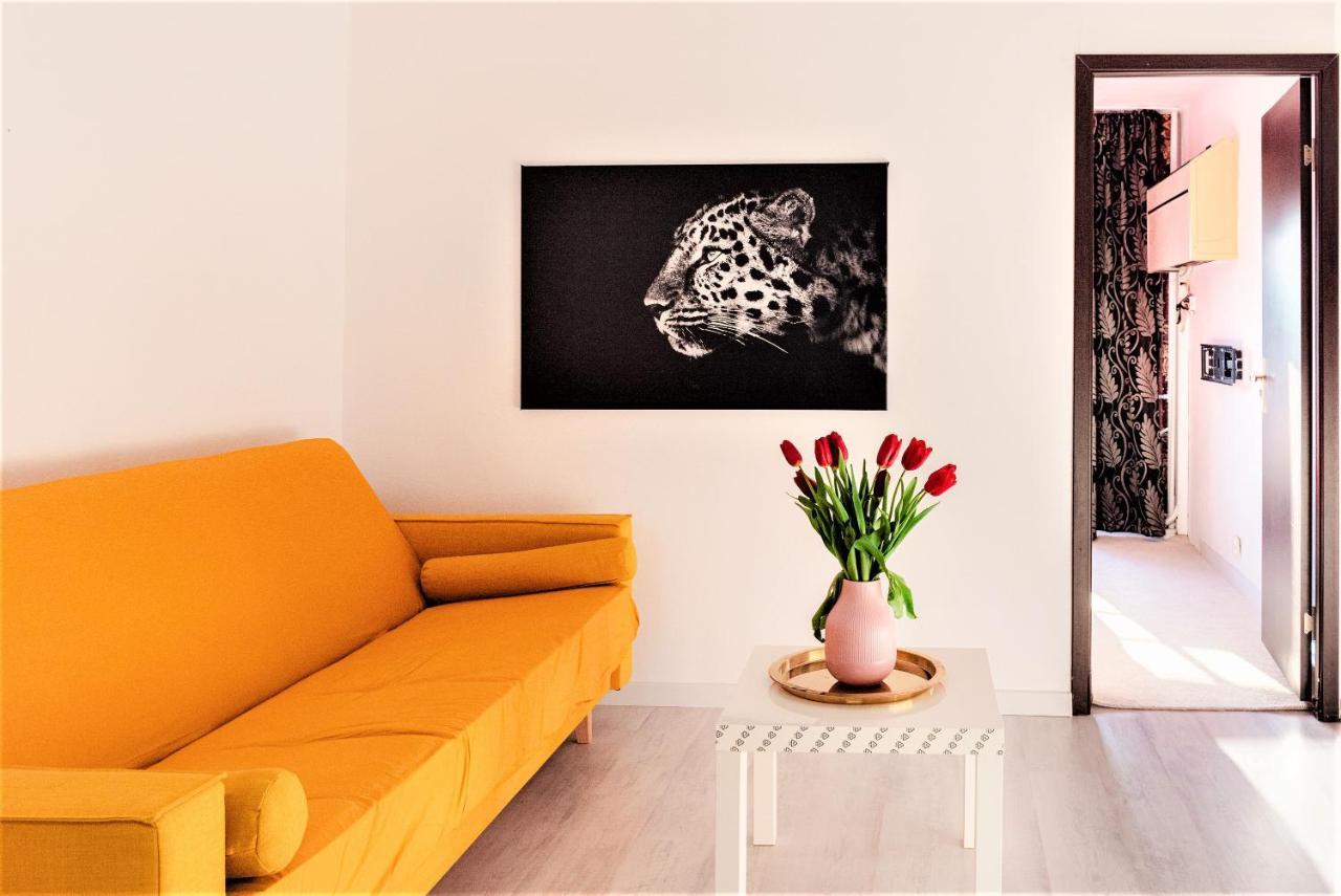 Parliament Marriott Unirii Square 5 Bedrooms Luxury Apartment Old Town Бухарест Экстерьер фото