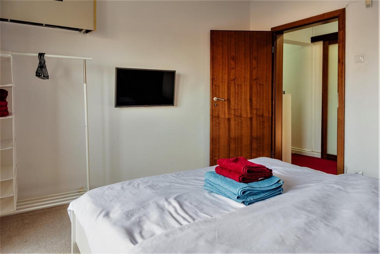 Parliament Marriott Unirii Square 5 Bedrooms Luxury Apartment Old Town Бухарест Экстерьер фото